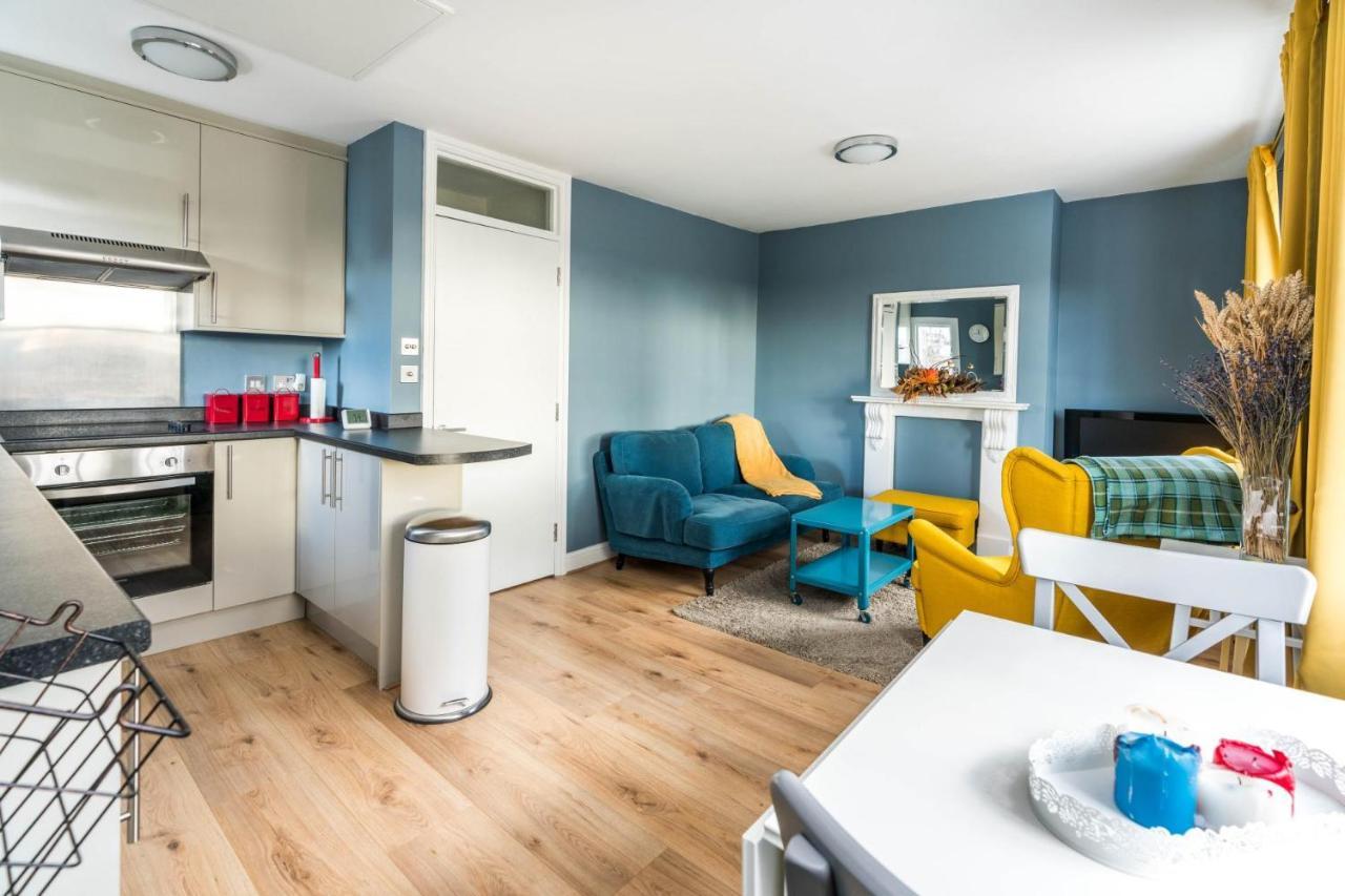 Superb 1Bd Flat In The Heart Of Camden Town Lägenhet London Exteriör bild