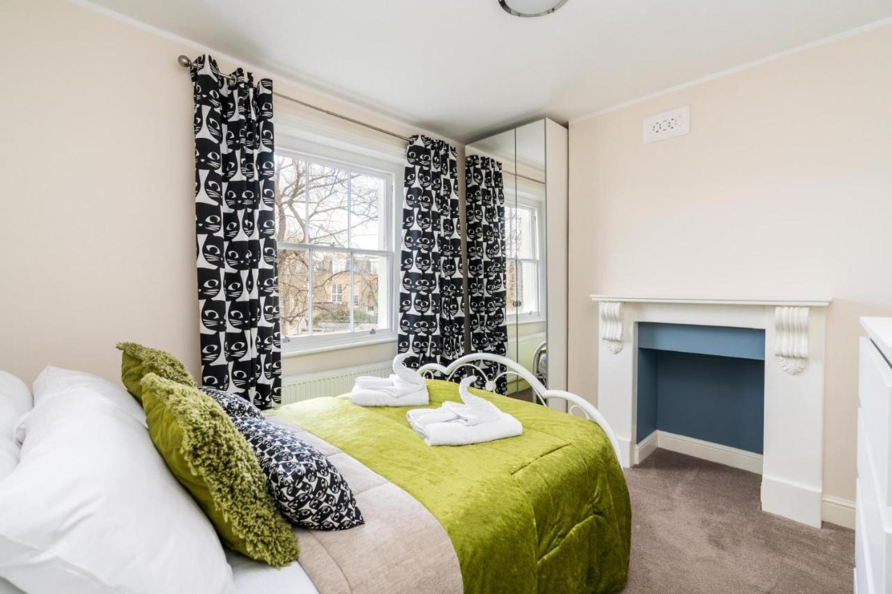 Superb 1Bd Flat In The Heart Of Camden Town Lägenhet London Exteriör bild