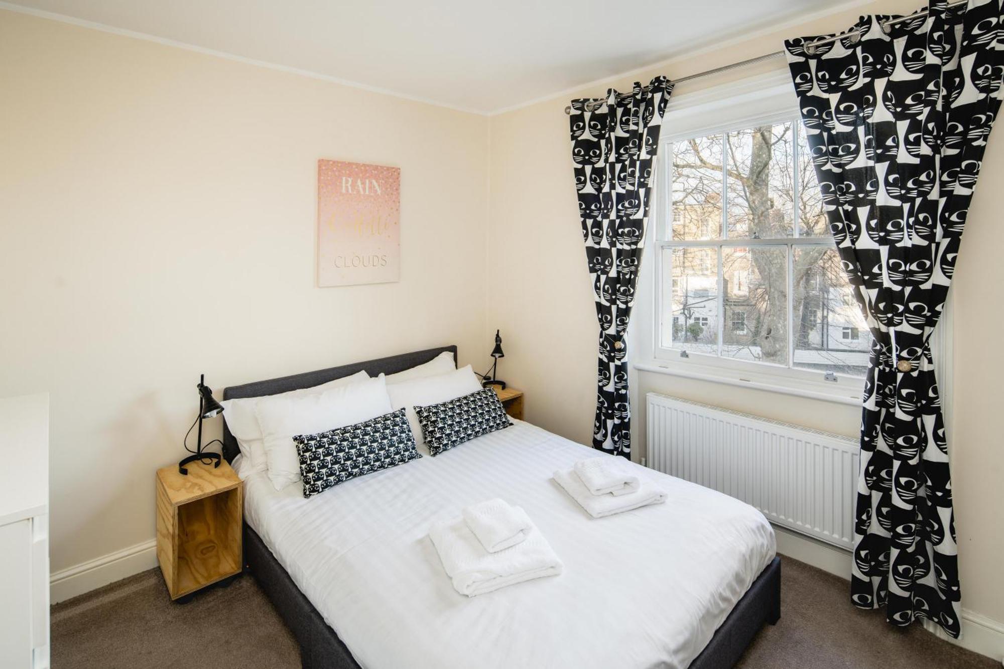 Superb 1Bd Flat In The Heart Of Camden Town Lägenhet London Exteriör bild