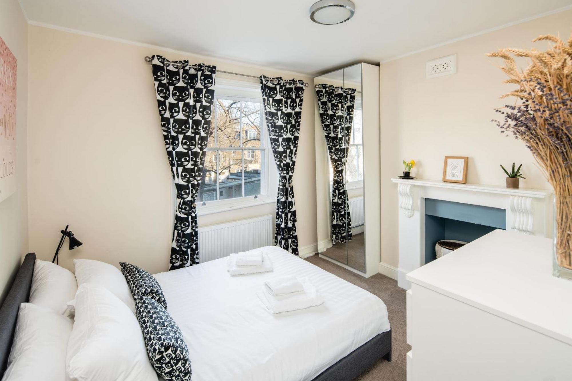 Superb 1Bd Flat In The Heart Of Camden Town Lägenhet London Exteriör bild